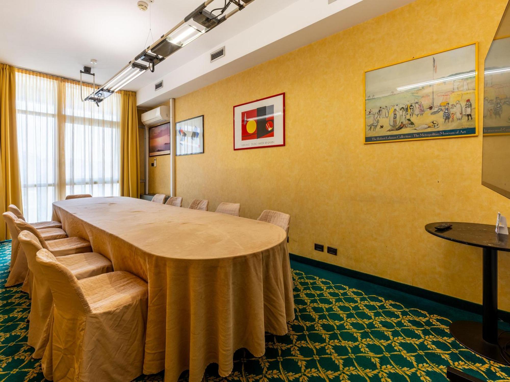 B&B Hotel Borgaro Torinese 4*