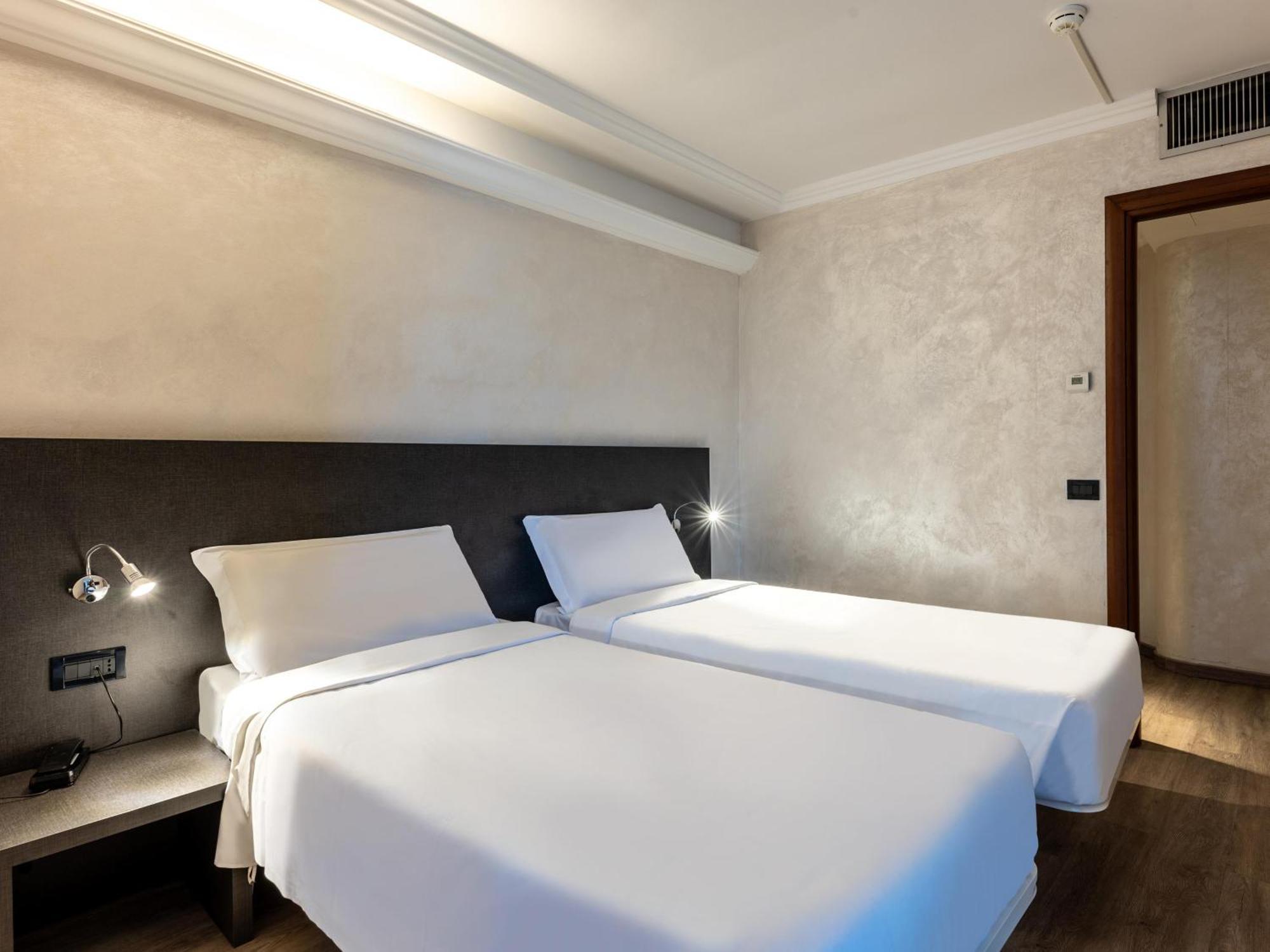 B&B Hotel Borgaro Torinese Hotel