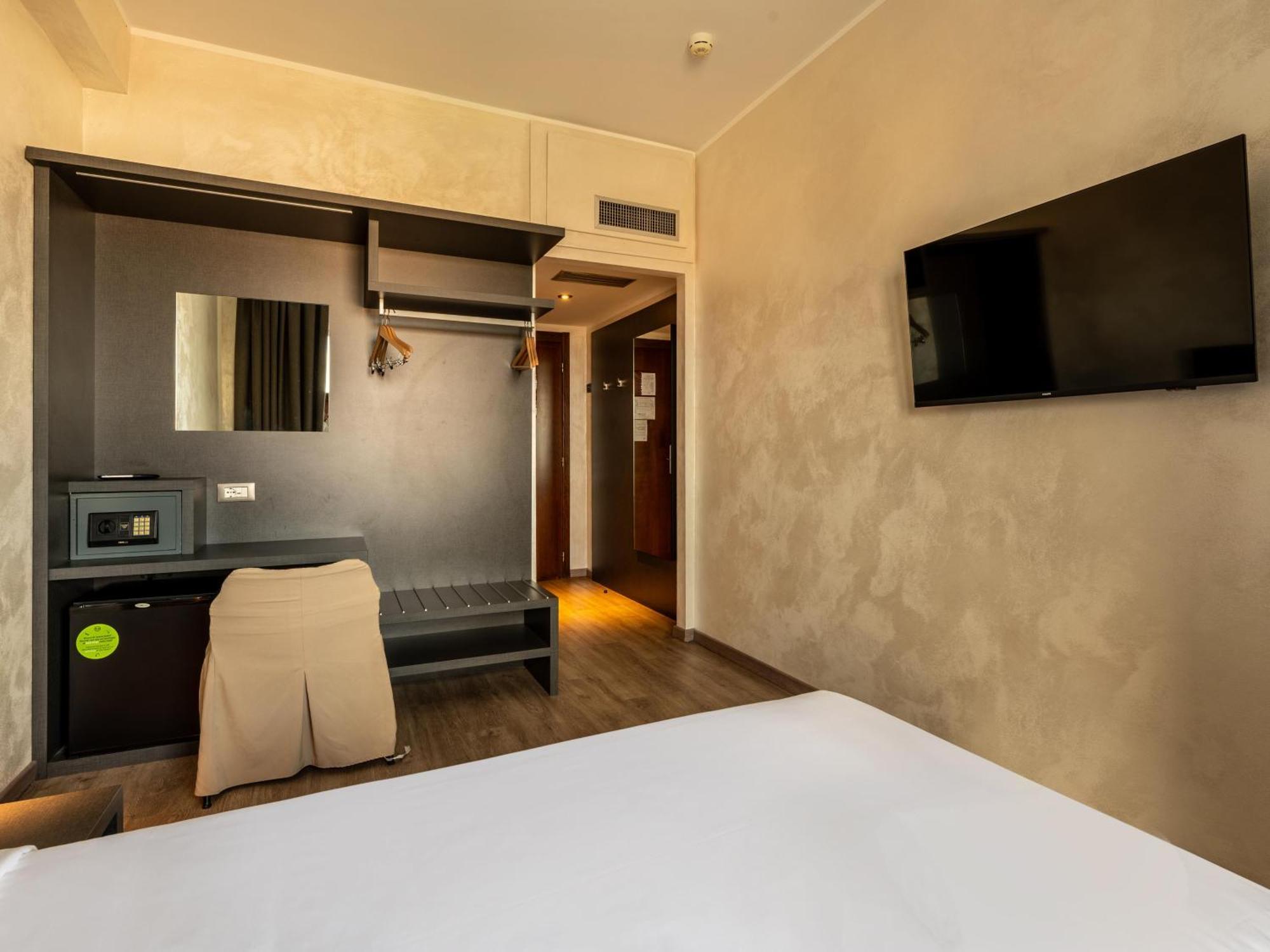 B&B Hotel Borgaro Torinese 4*
